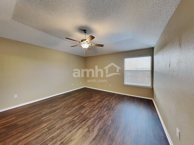 Building Photo - 4521 Quarry Cir