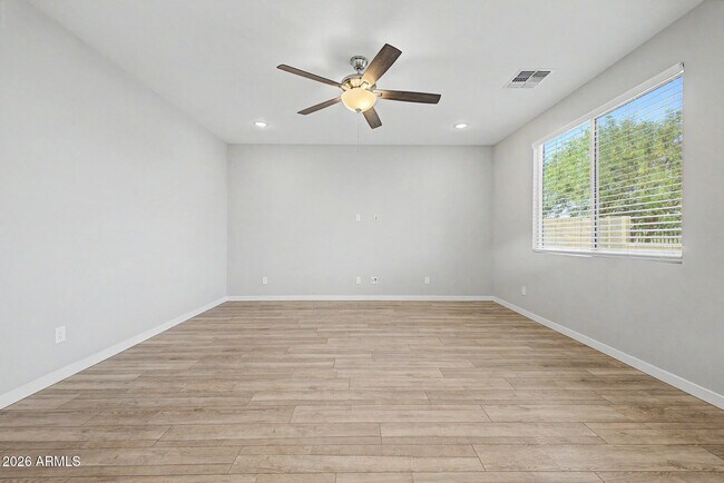 Building Photo - 17797 W Cassia Way