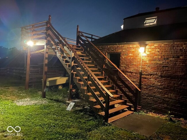 Building Photo - 9375 Cooper Rd