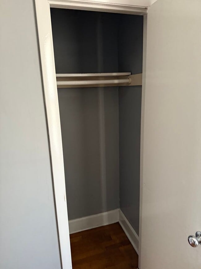 Building Photo - 4 Bedroom 2 Bath House in Richmond