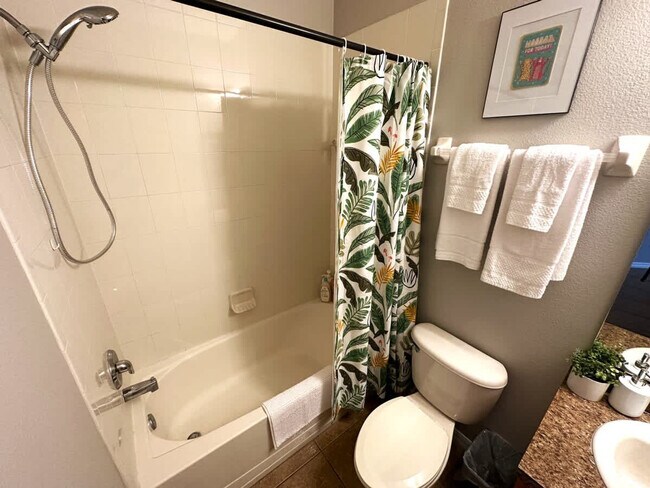 Building Photo - 2769 Oakwater Dr