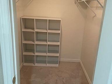 Building Photo - 31 Jackson St