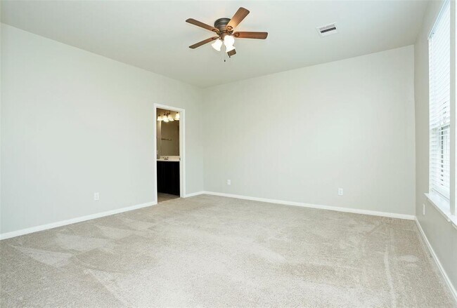 Building Photo - 1123 Cloud Croft Ln
