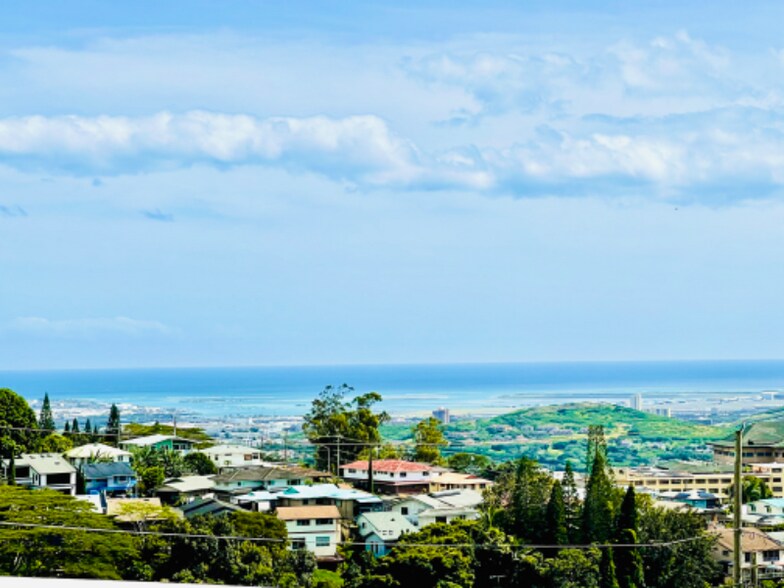 Building Photo - 99-1790-1790 Hoapono Pl