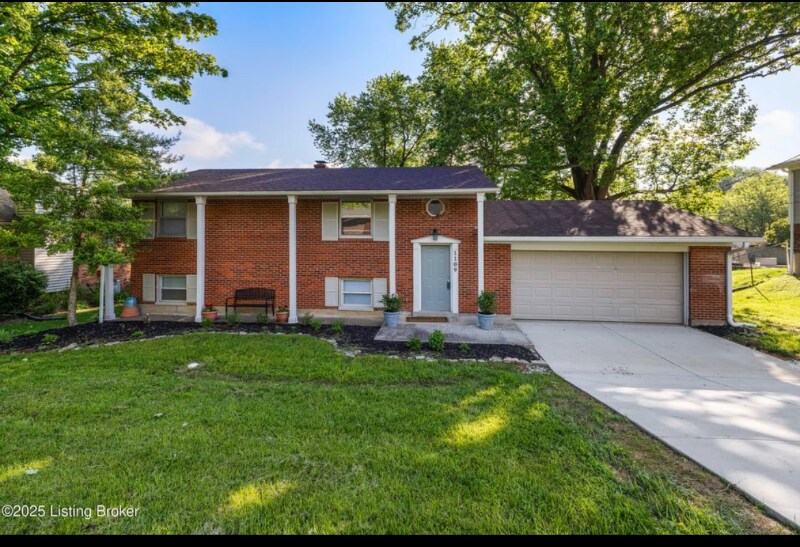 Primary Photo - 1109 Crestview Way