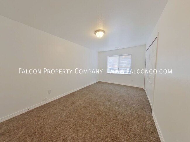 Building Photo - 1111 Mt Estes Dr