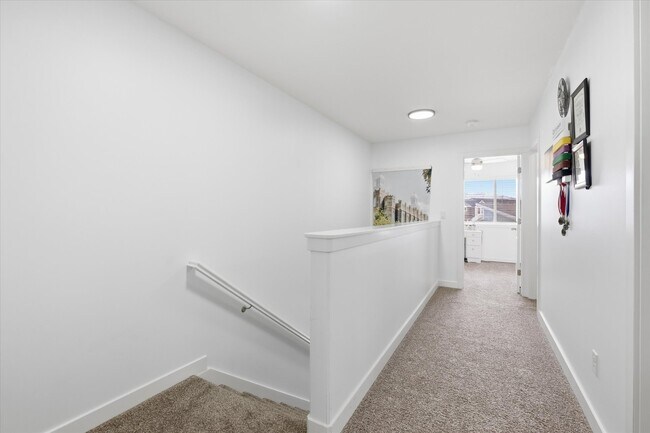 Building Photo - 1250 W 2420 S