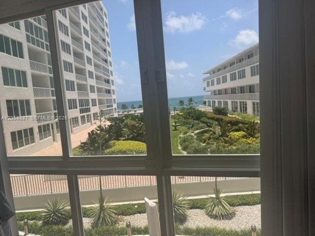 Building Photo - 5401 Collins Ave