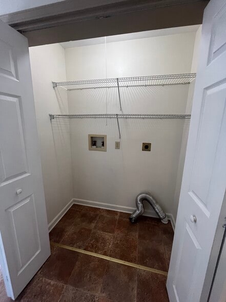 Building Photo - 26 Loughran Dr