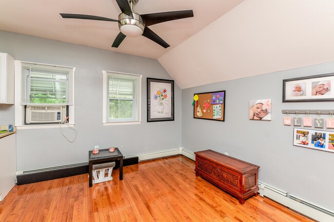 Building Photo - 82 Pacific Ave