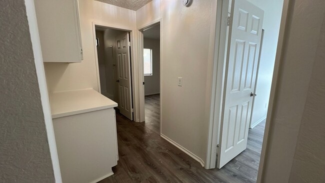 Building Photo - Remodeled Single Story West Lancaster Home