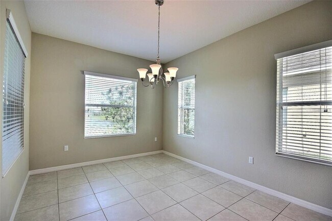 Building Photo - 12136 Whisper Lake Dr