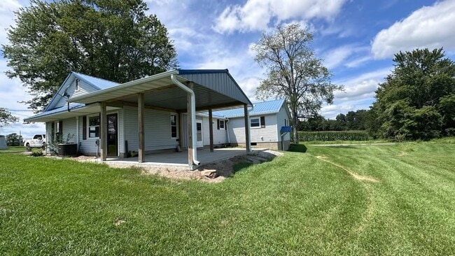 Building Photo - Beautifully Updated Country Home in Iuka, IL