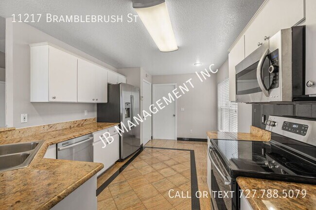 Building Photo - 11217 Bramblebrush St