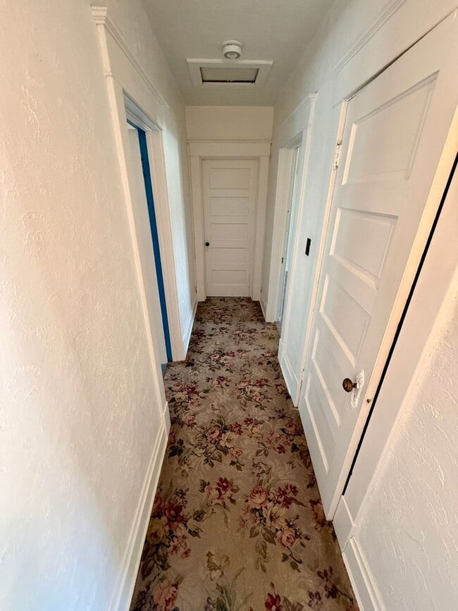 Building Photo - Charming 4-Bedroom, 2-Bath Victorian Home ...