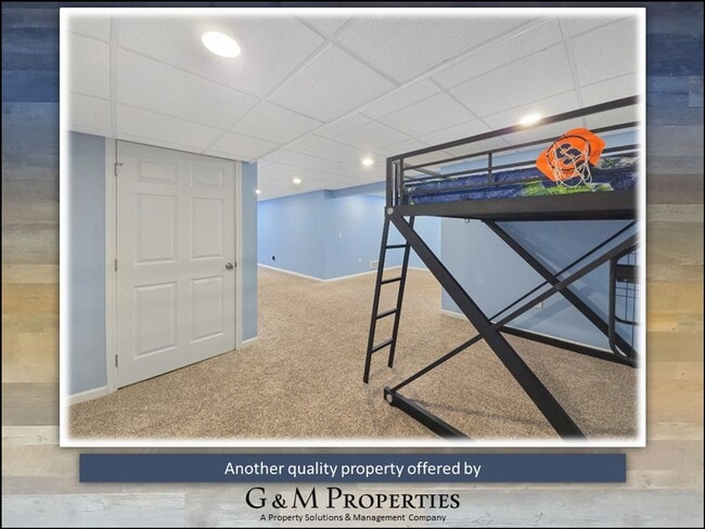 Building Photo - Huge 4-Bedroom Home for Rent - Great West Henrietta Location!