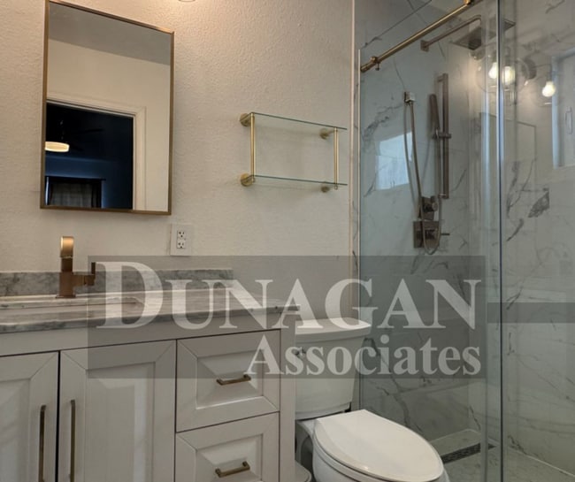 Building Photo - Partially Furnished- 3bed 2bath home with water paid