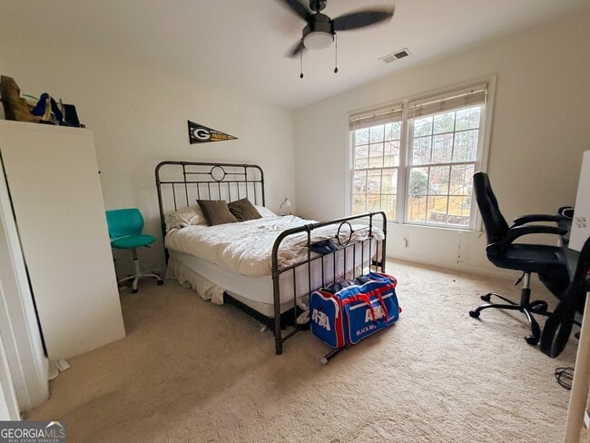 Building Photo - 109 Holly Springs Dr