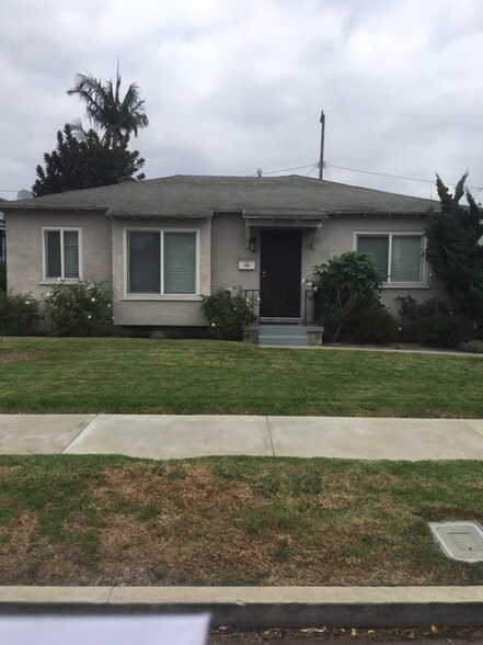 Building Photo - 8928 Ramsgate Ave