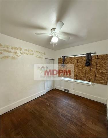 Building Photo - 12024 Cherrylawn St