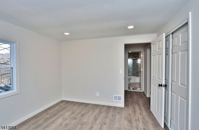 Building Photo - 75 Nolans Point Rd