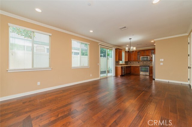 Building Photo - 1351 S Magnolia Ave