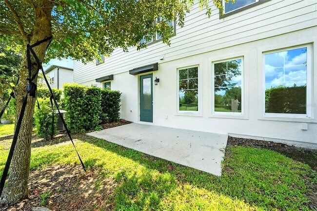 Building Photo - 700 Benoi Dr
