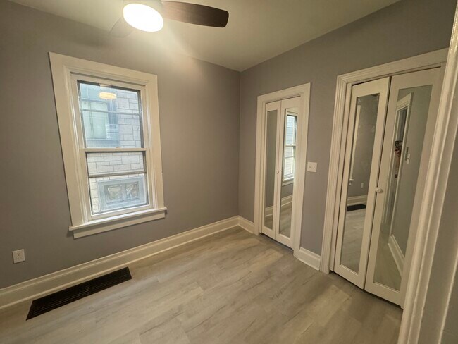 Building Photo - 2323 S 17th St
