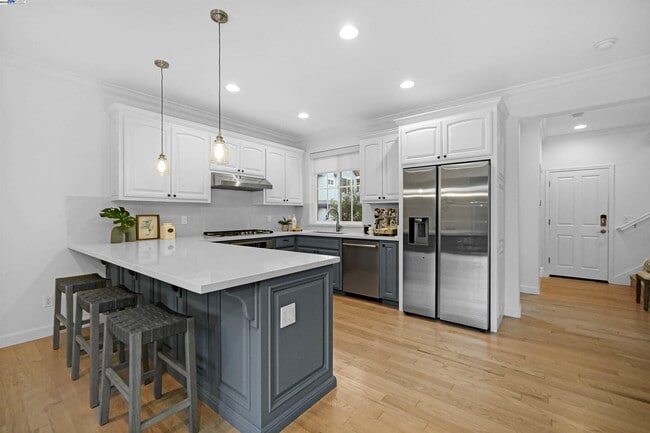 Building Photo - 4 Hardy Ct