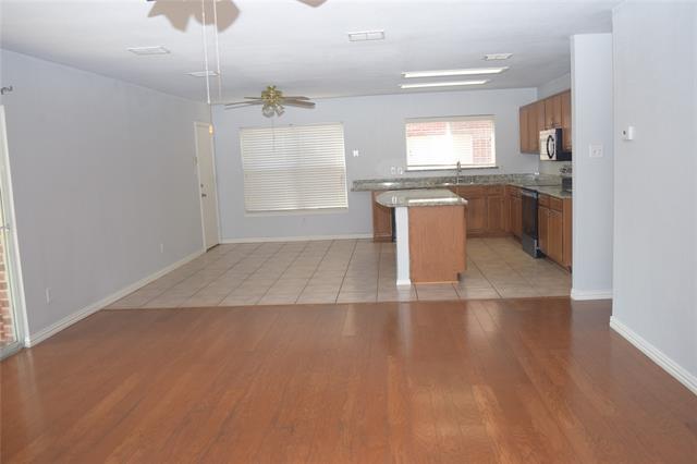 Building Photo - 2120 Glenhaven Dr