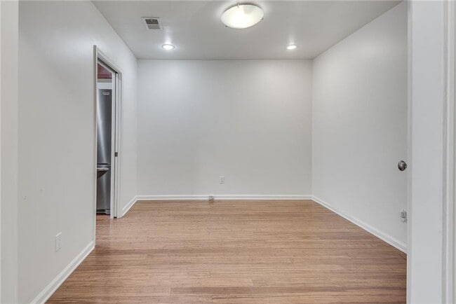 Building Photo - 244 13th St NE