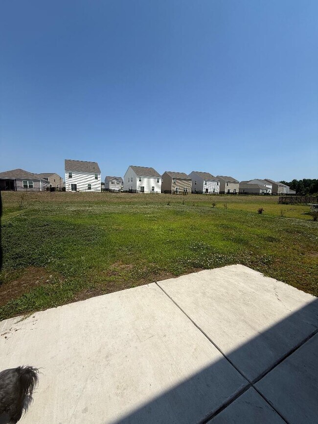 Building Photo - 2934 Ellesmere Cir