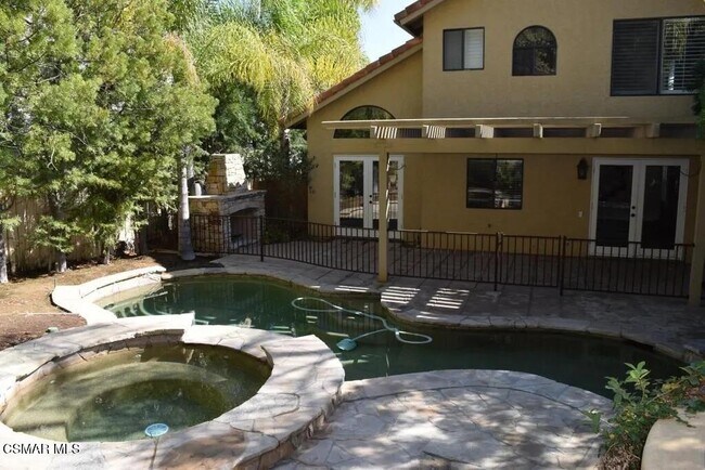 Building Photo - 3871 Cottonwood Grove Trail