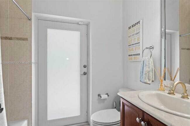 Building Photo - 9339 SW 98th Pl