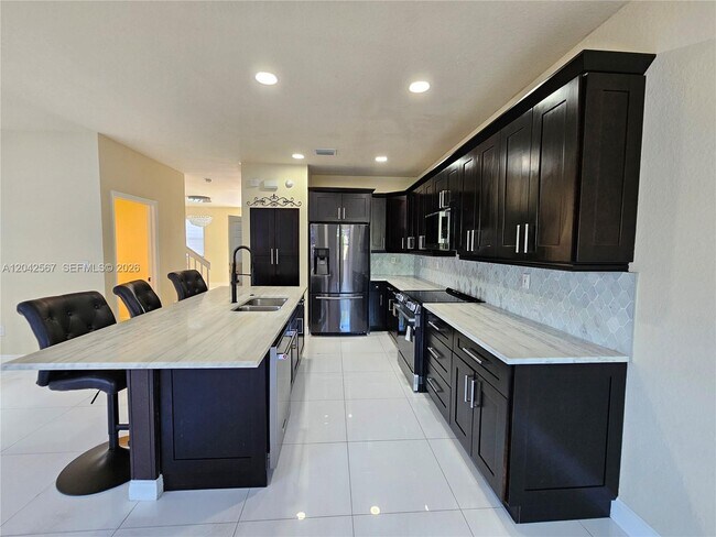 Building Photo - 23991 SW 114th Ct