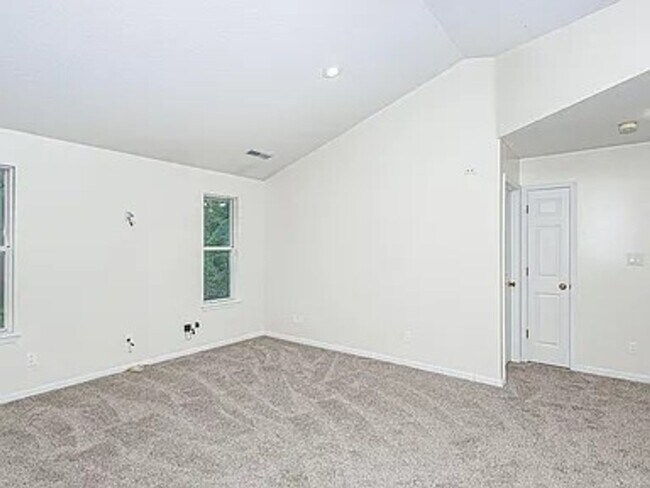 Building Photo - 3804 Larkspur Ct