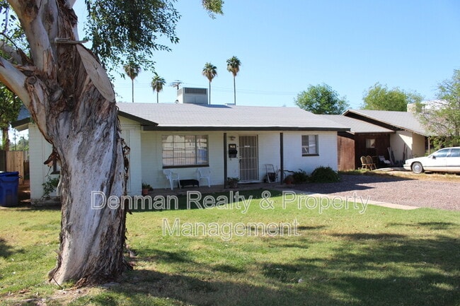 Building Photo - 910 S Una Ave