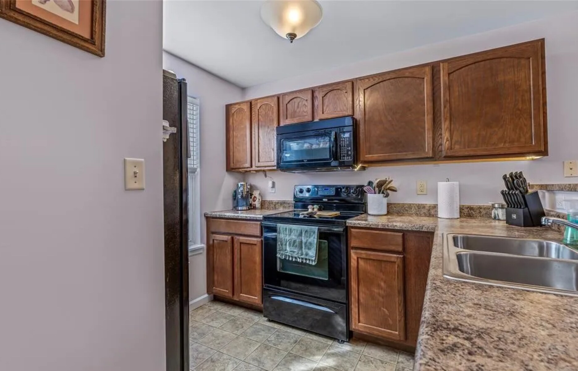 Building Photo - 9740 Bexley Station Dr