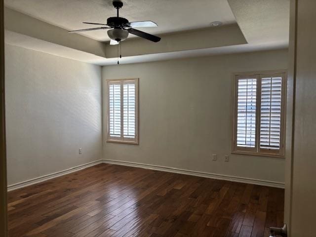 Building Photo - 9813 Sandhill Dr