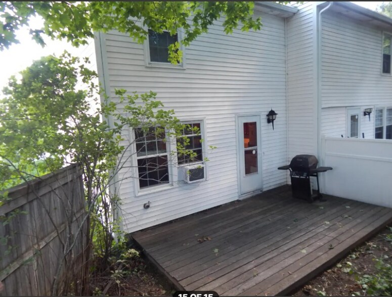 Building Photo - 117 Sunset Ave