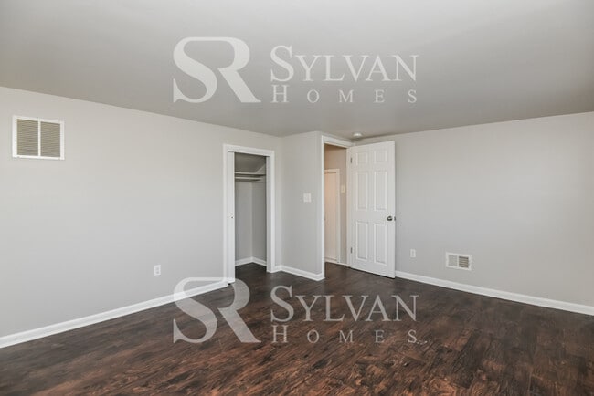 Building Photo - Rest. Relax. Recharge. Home awaits!