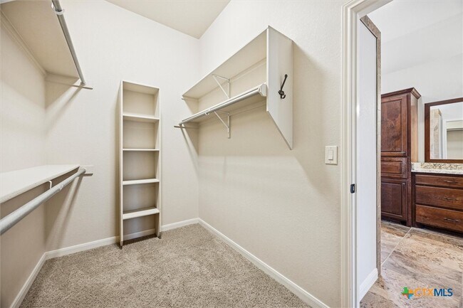 Building Photo - 249 Legacy Hills