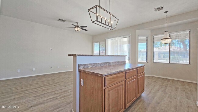Building Photo - 13588 W Alvarado Dr