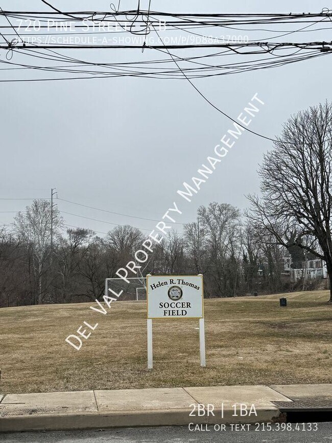 Building Photo - 720 Pine St