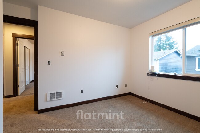 Building Photo - 14018 9th Pl W