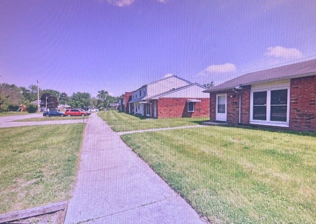 Building Photo - 3819 Biscayne Rd