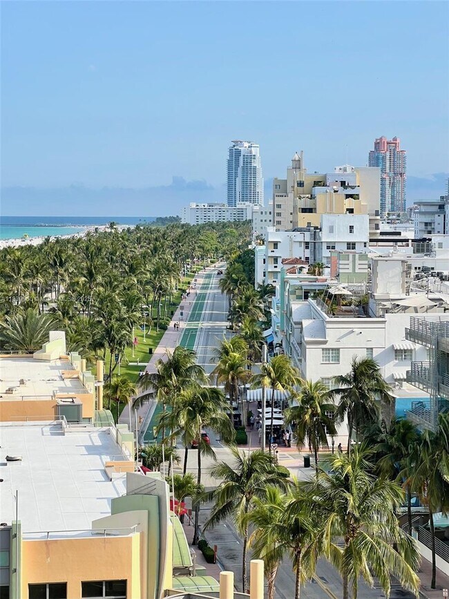 Building Photo - 1500 Ocean Dr