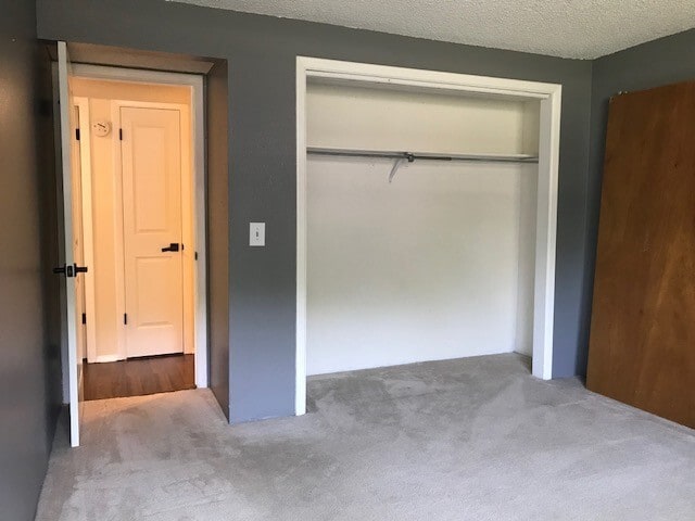 Building Photo - Two Bedroom Condo For Rent In Louisville