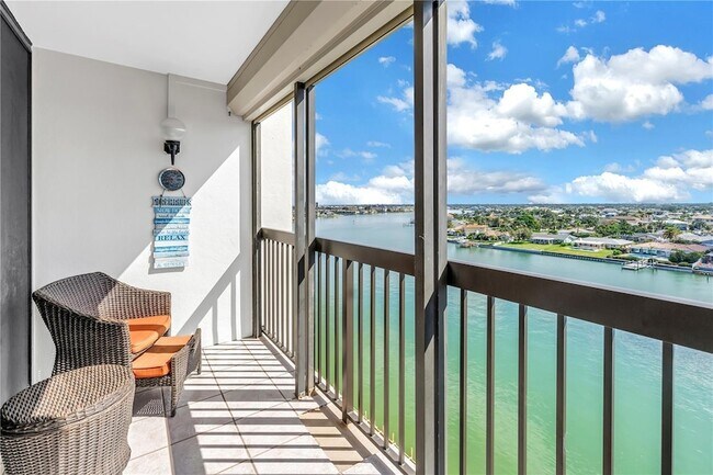 Building Photo - 9415 Blind Pass Rd