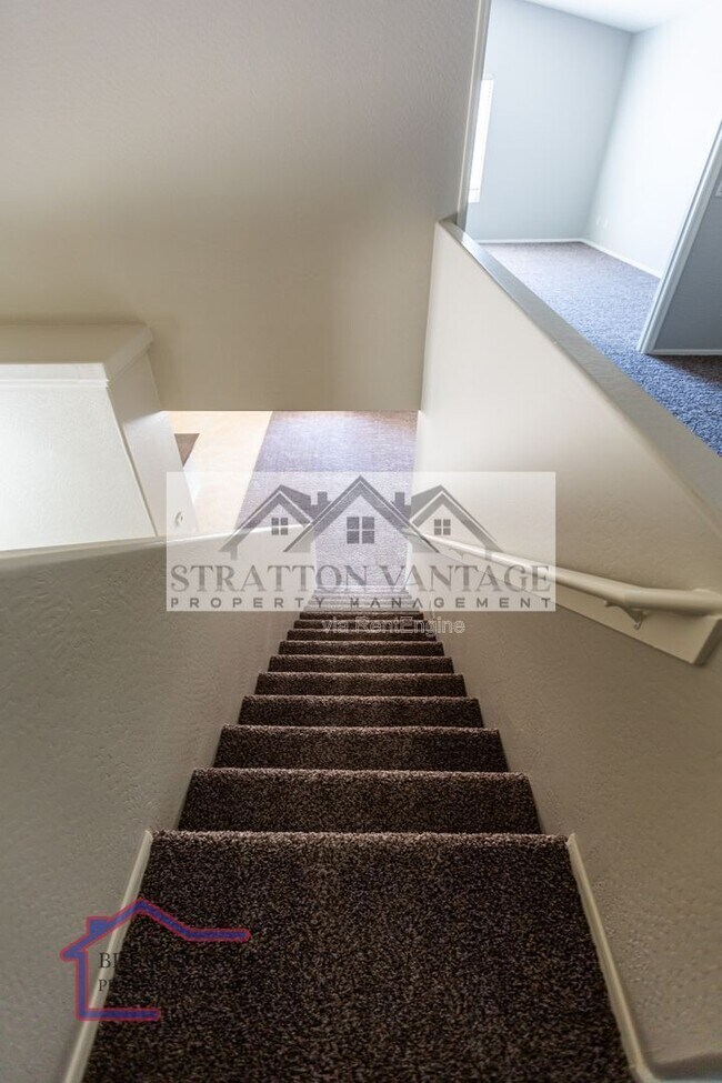 Building Photo - 21731 W Pima St